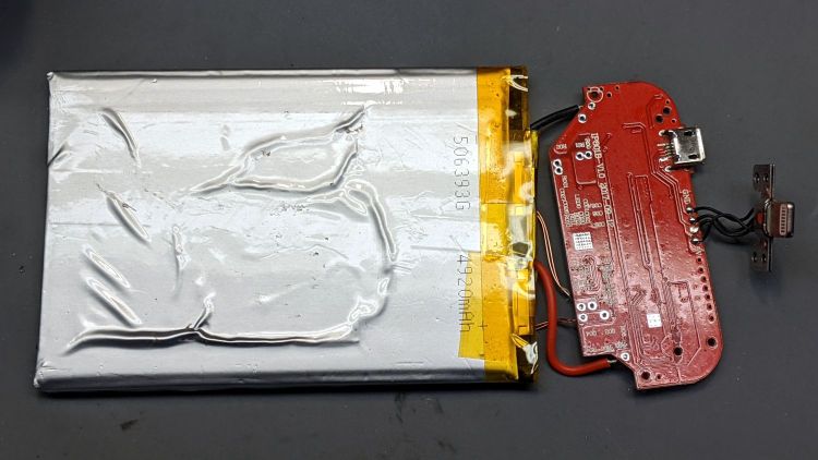 Alpatronix iPhone XS case - battery adhesion