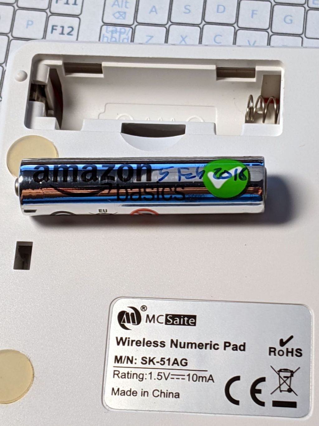 Wireless Numeric Keypad vs. AmazonBasics AAA&nbsp;Alkaline