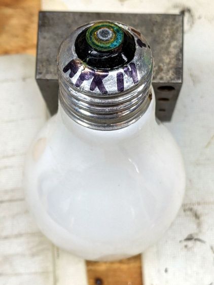Dead incandescent bulb - 7 years