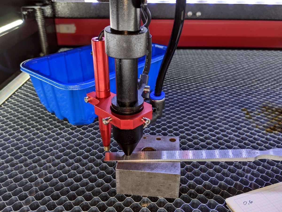 OMTech 60 W Laser: Platform Alignment Check – The Smell of Molten ...