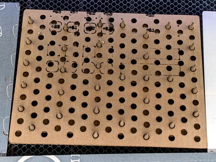 Laser spike plate - scarred surface