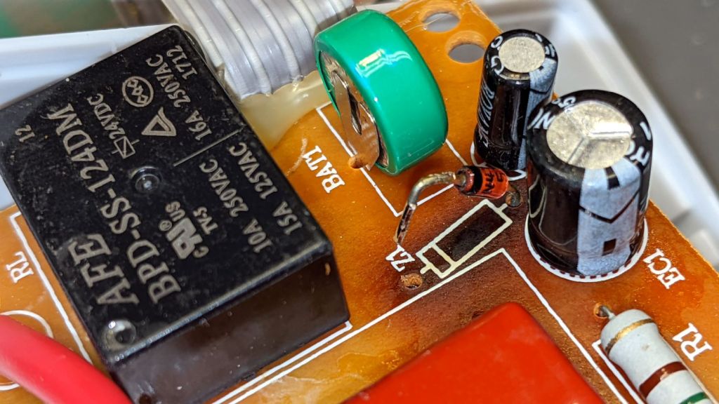 Kukoke Outlet Timer: Over-powered Zener&nbsp;Diode