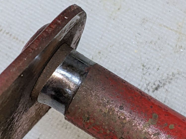 MTD Snowthrower - wheel shift rod - worn