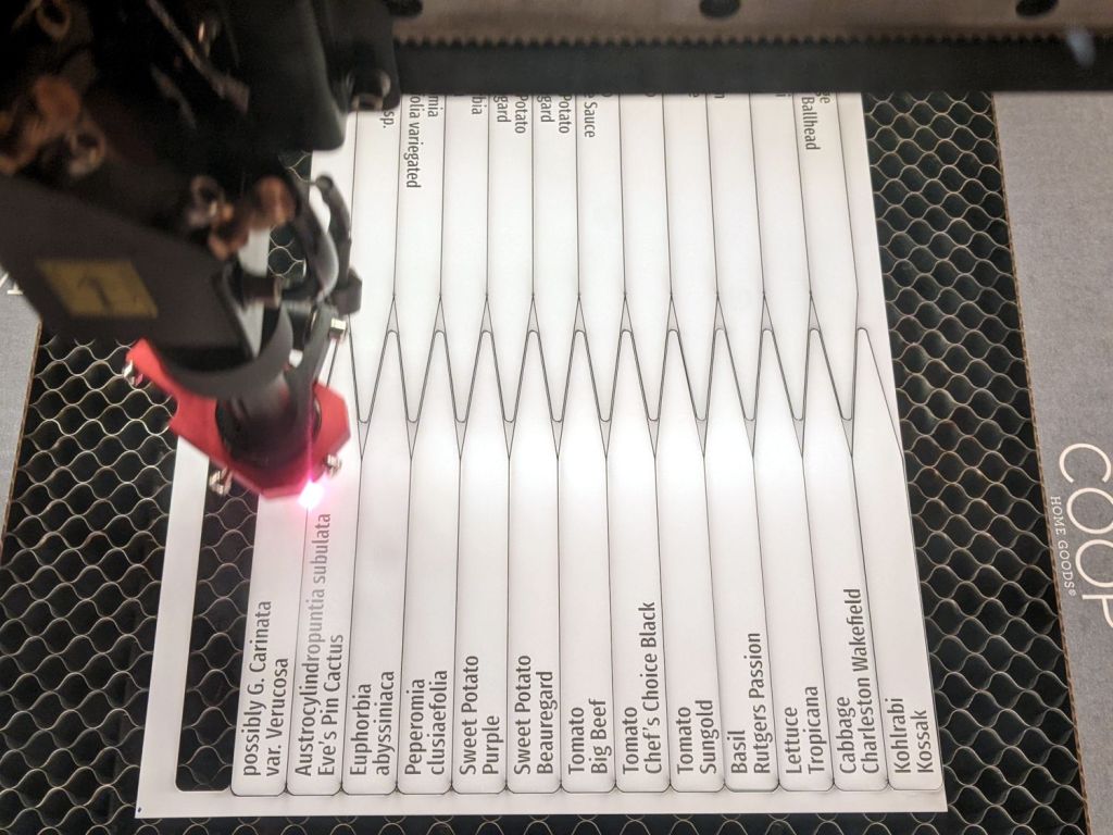 OMTech 60 W Laser: Plant&nbsp;Markers