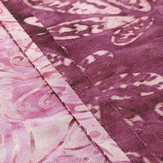 Ironing weight - flattened seam