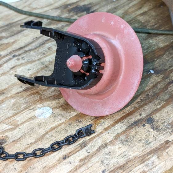 Flush valve chain - broken plastic