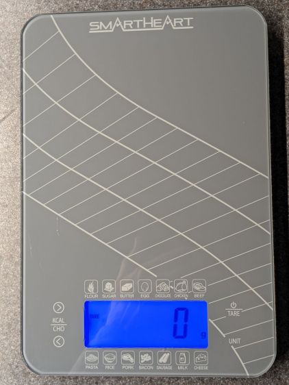 SmartHeart 19-106 Kitchen Scale - top view