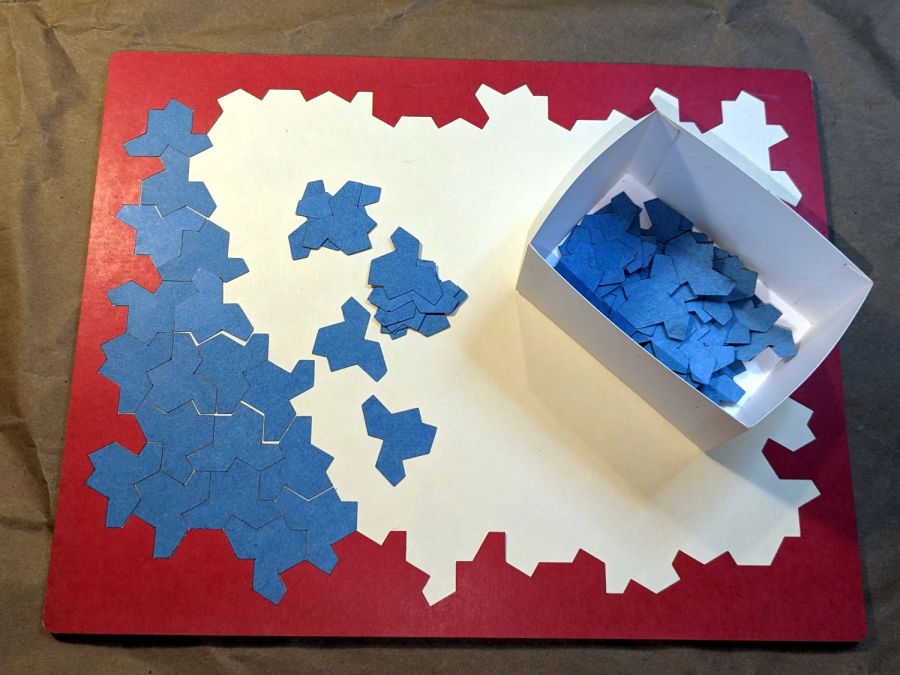 Aperiodic tile puzzle - starting