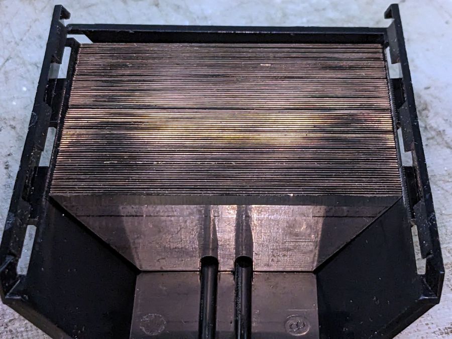 Beam absorber - utility blades - edge flat