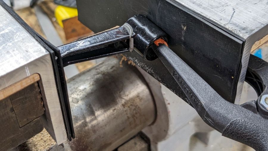 Carriage Stop - handle epoxy clamping