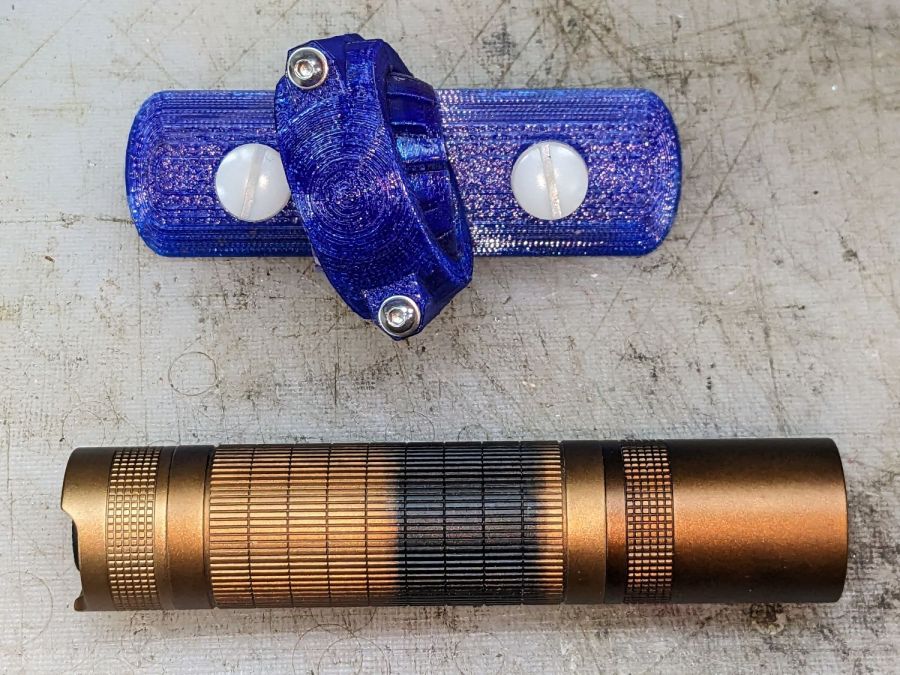 Tour Easy Running Lights fading - mount top view