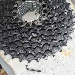 Tour Easy Broken Spoke