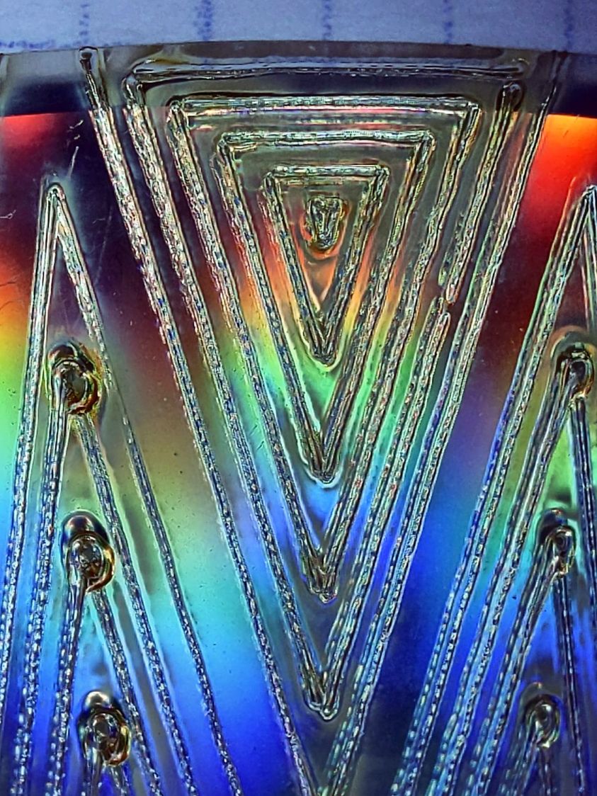 CD-R vector cut - clear side - 7.1-10pct