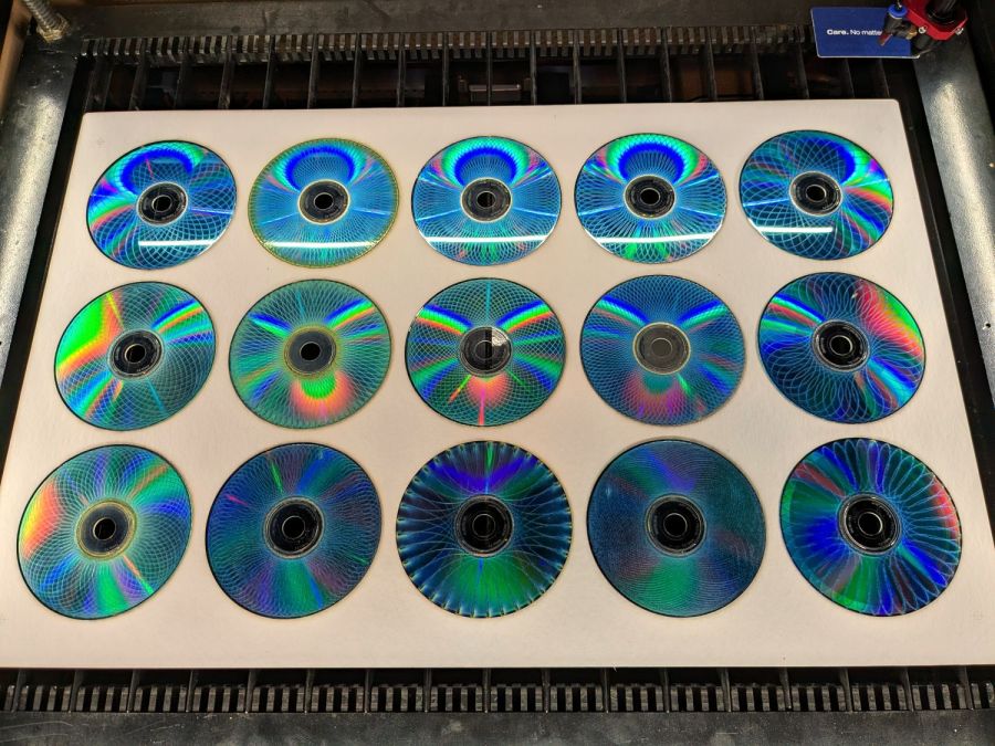 Laser-engraved CD fixture - complete