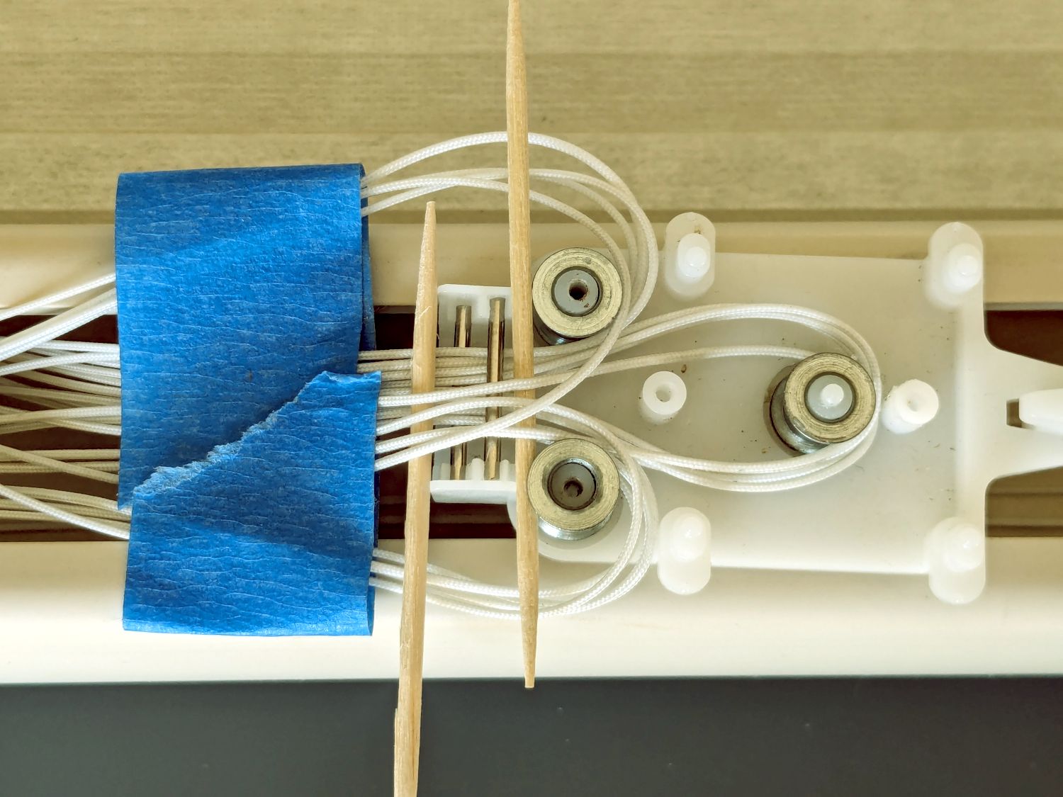 Cellular Windowshade: Pulley Block Repair – The Smell of Molten ...