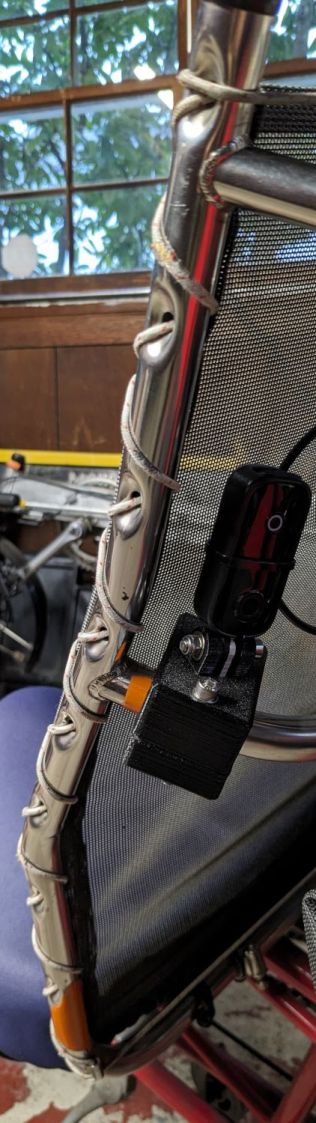 Tour Easy - seat cord - rear view