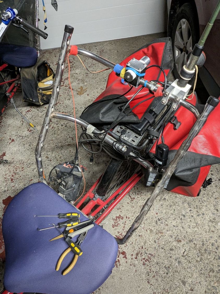 Tour Easy - seat mesh removed