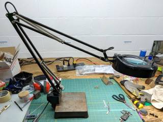 Magnifying Desk Light: LED-ifying & Base Refooting
