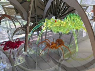 Slotted Spiders