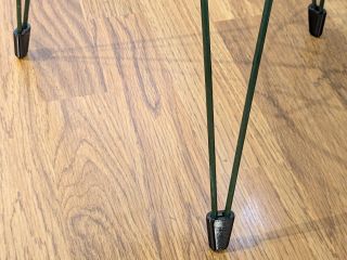 Wire Plant Stand Feet