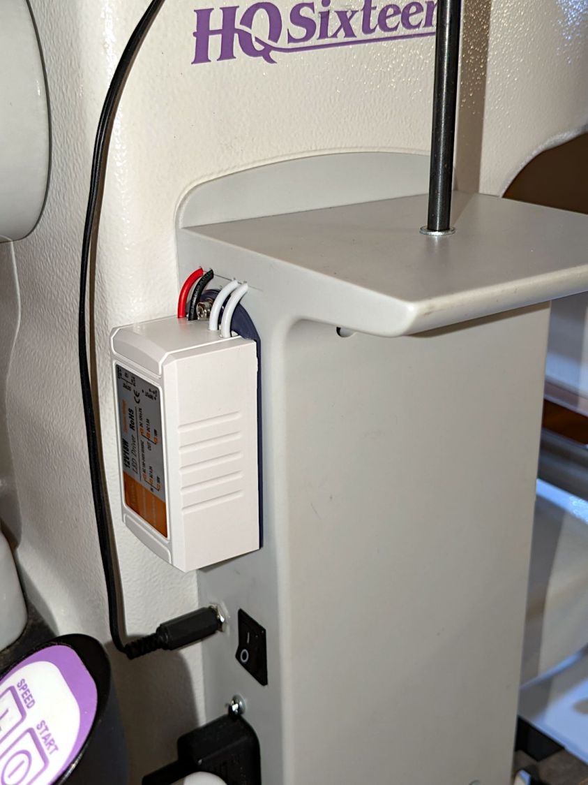 HQ Sixteen Chin Light - power supply