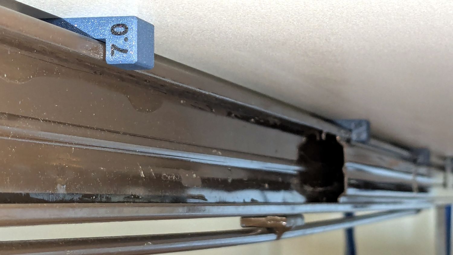 HQ Sixteen - table shims - installed