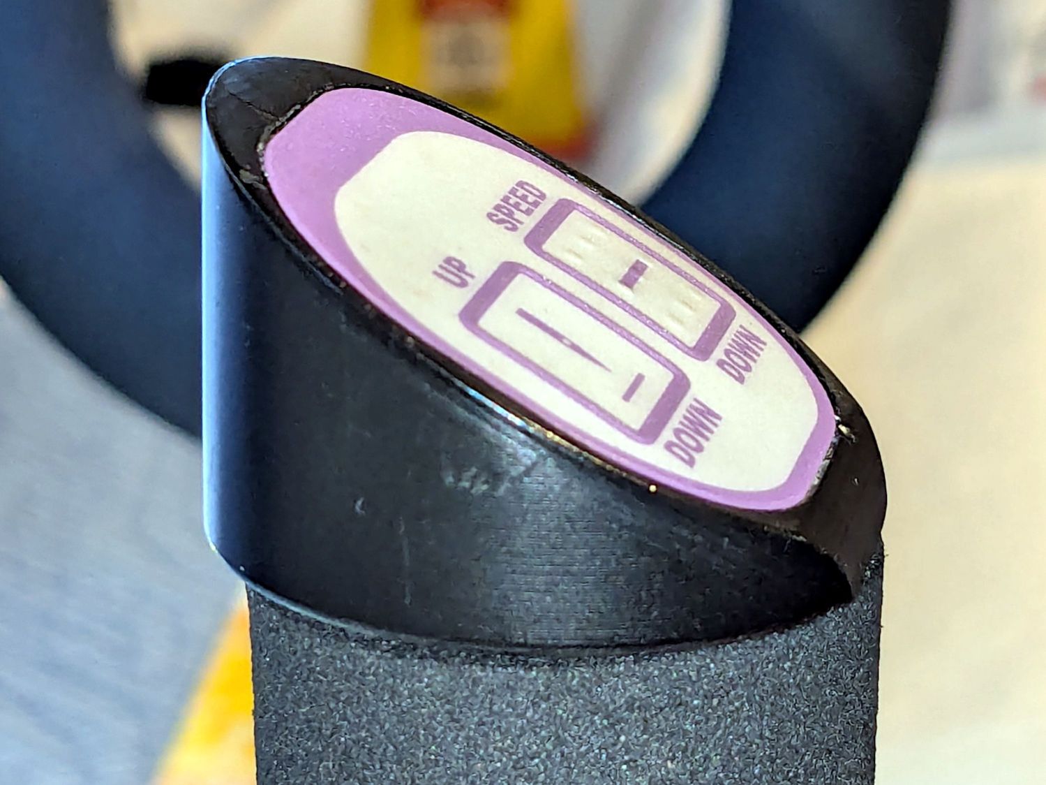 HQ Sixteen control caps - side view