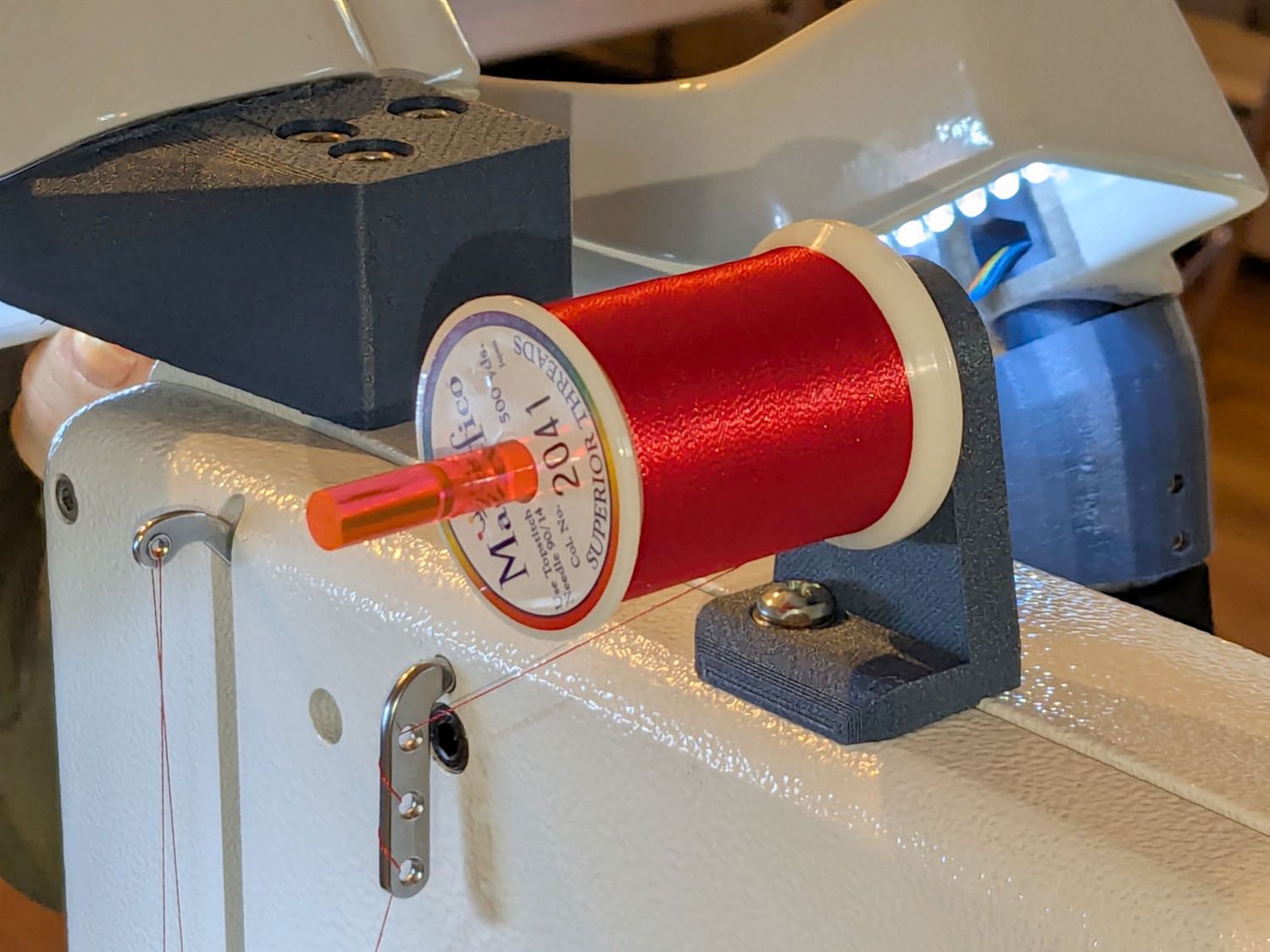 HQ Sixteen - front spool adapter - installed