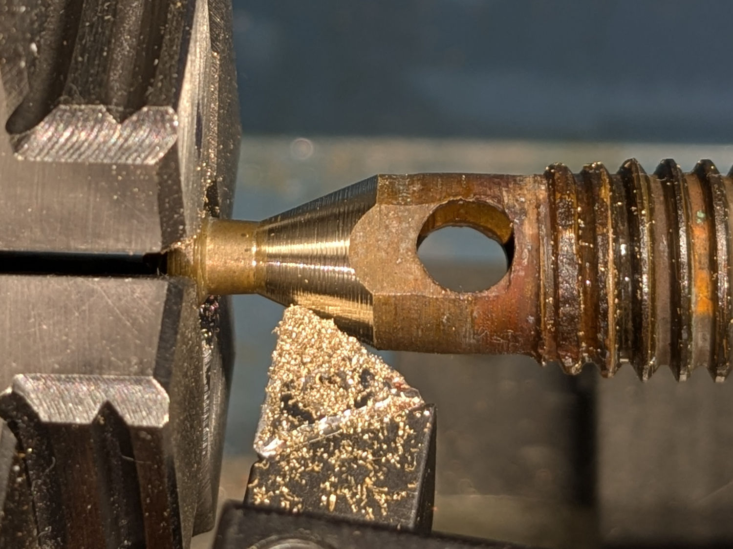 Champion hose nozzle - improved cone