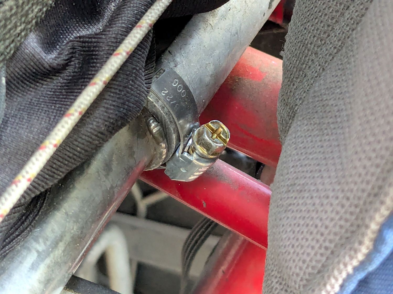 Tour Easy - replacement seat frame clamp