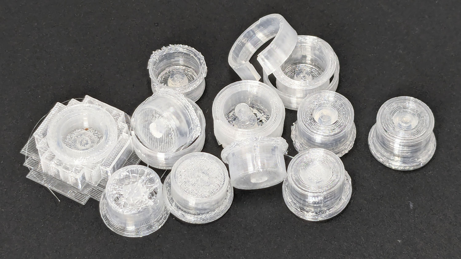 Anker LC-40 Flashlight - TPU cap iterations