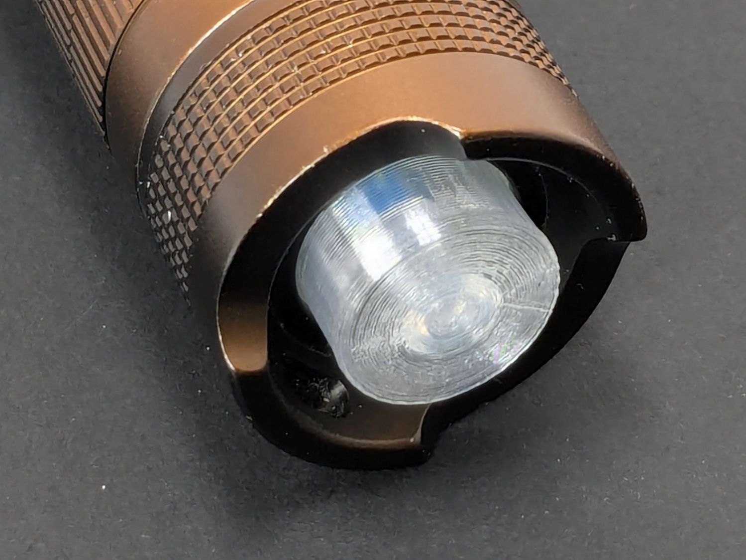 Anker LC-40 Flashlight - TPU cap installed
