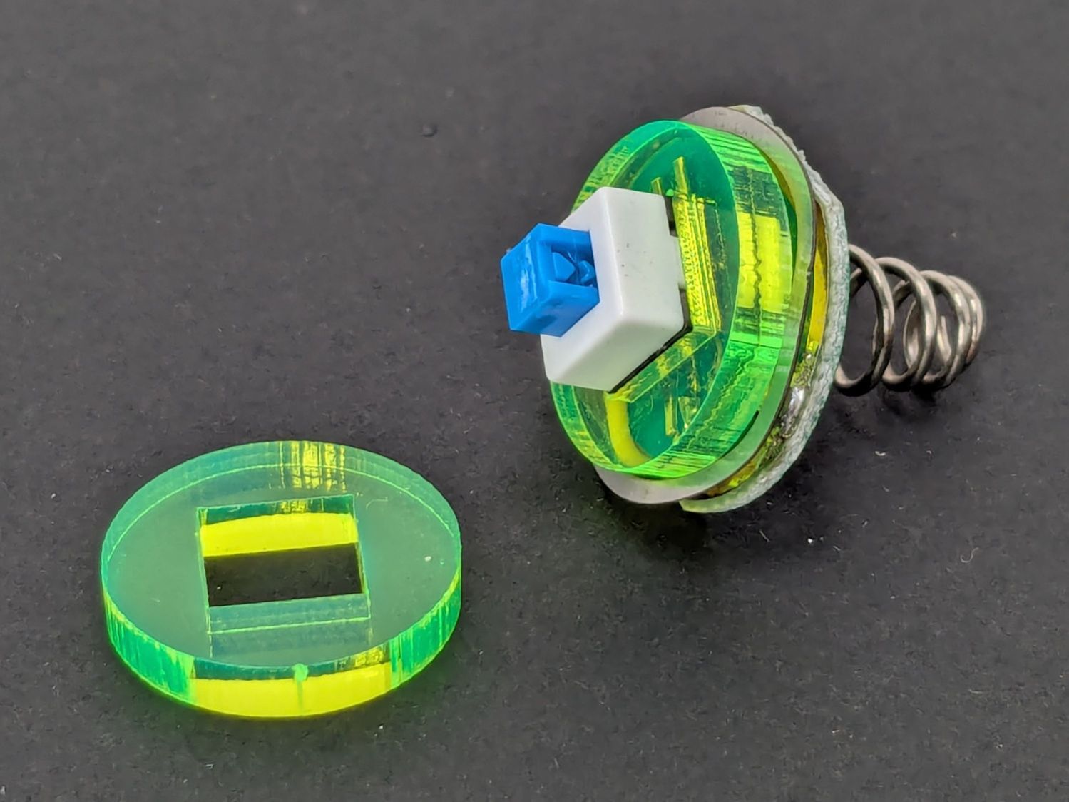 Anker LC-40 Flashlight - new switch in stabilizer