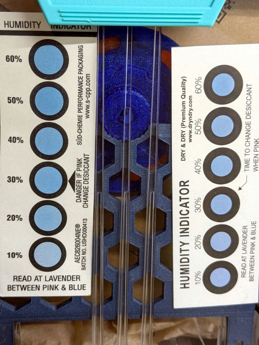 PolyDryer - TPU dry 0425h - 10pctRH cards