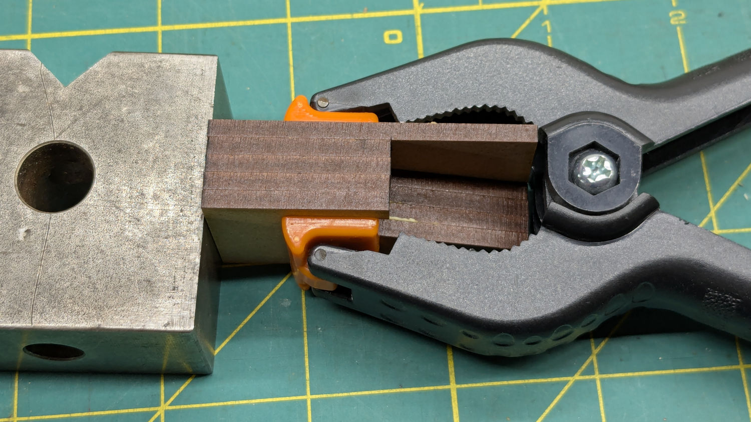 Spring clamp jaw pins - fixture gluing