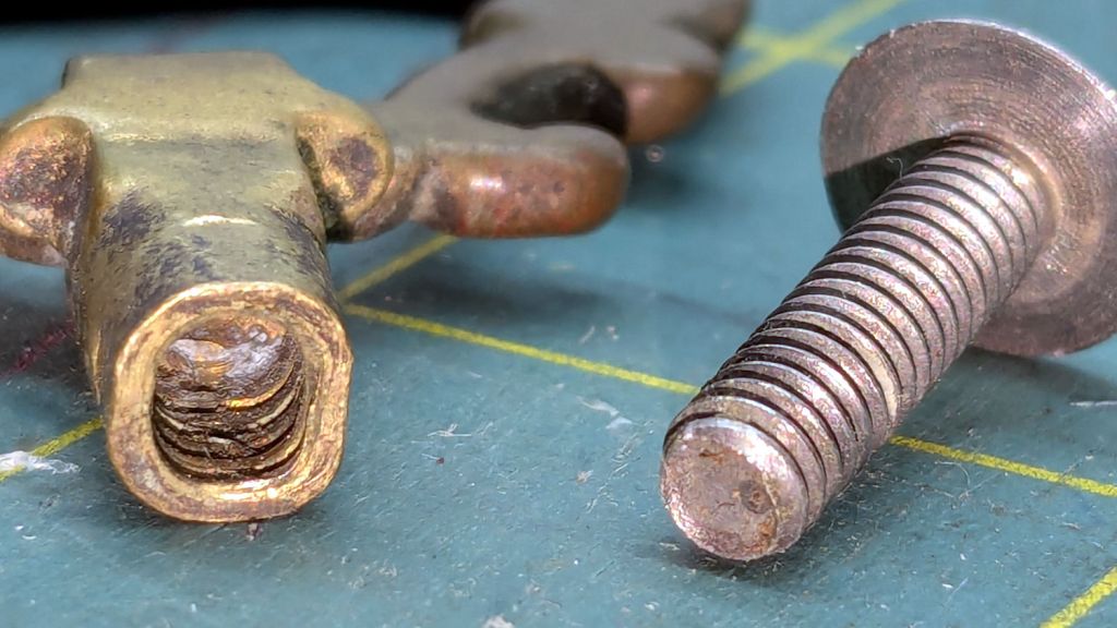 Sewing Notions Drawer Pull&nbsp;Rethreading