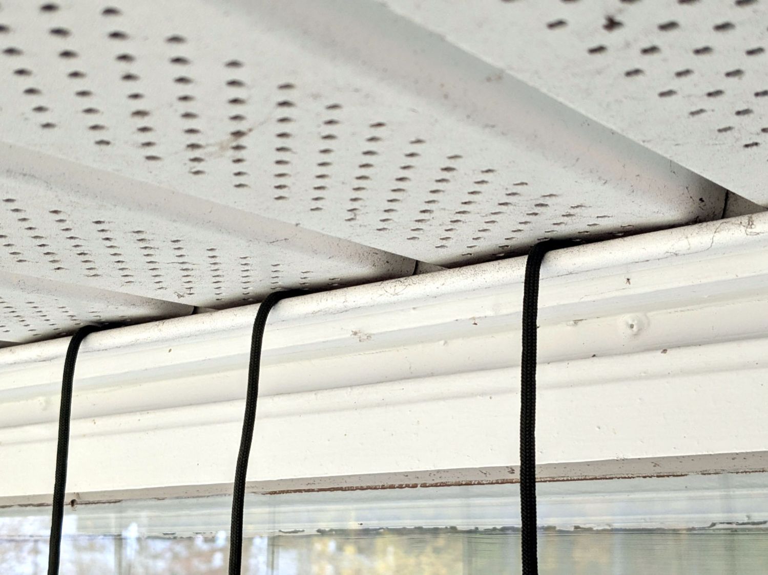 DIY Birdsavers - soffit mount