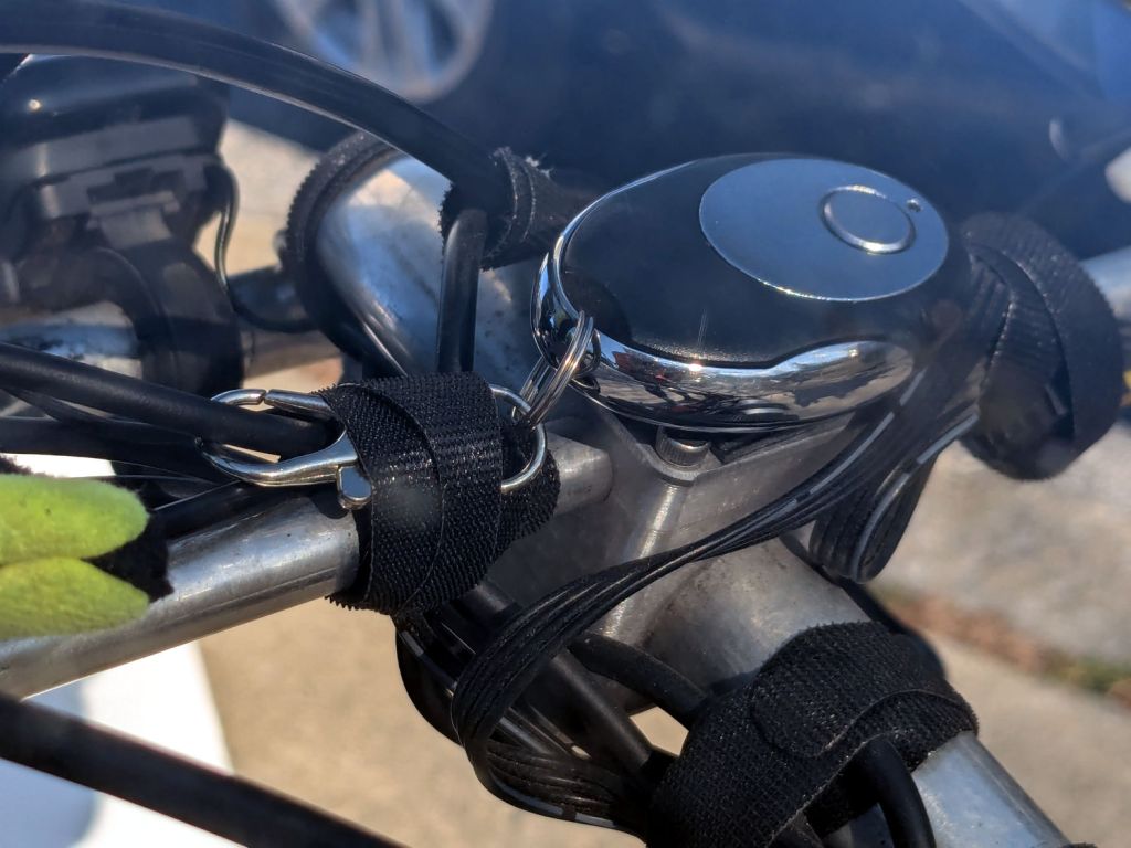 Tour Easy: Garage Door Remote Mount