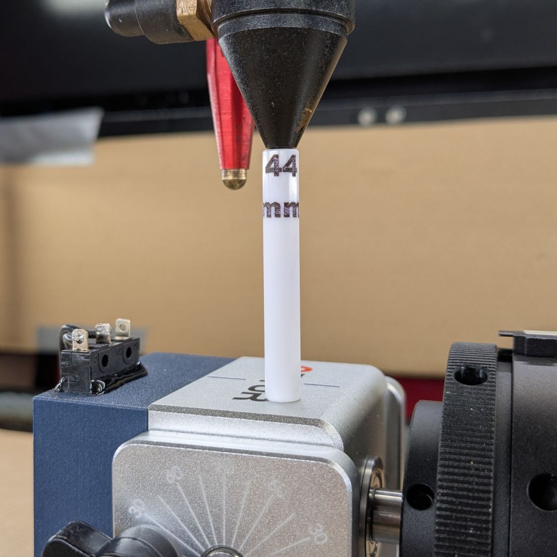 OMTech laser - 3 inch lens focus stick