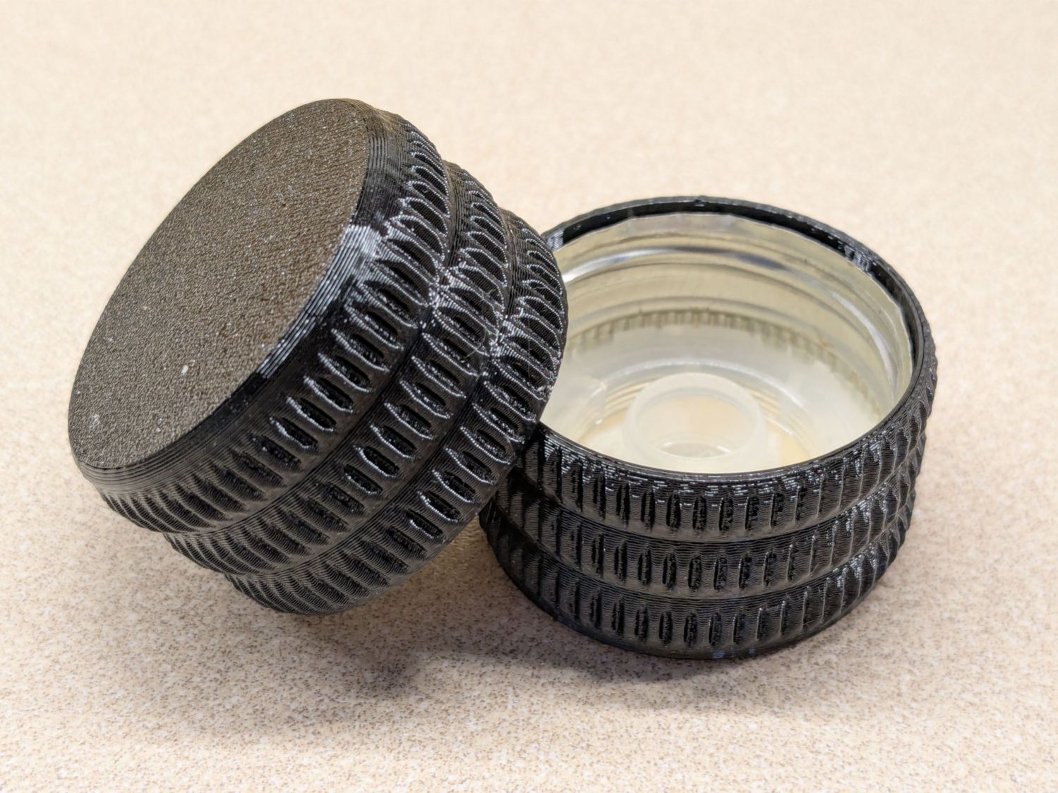 Olive oil bottle cap - details