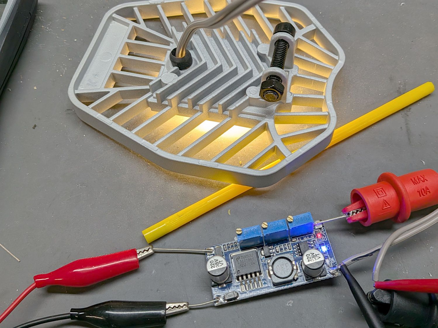 LED Garage Light - constant current driver
