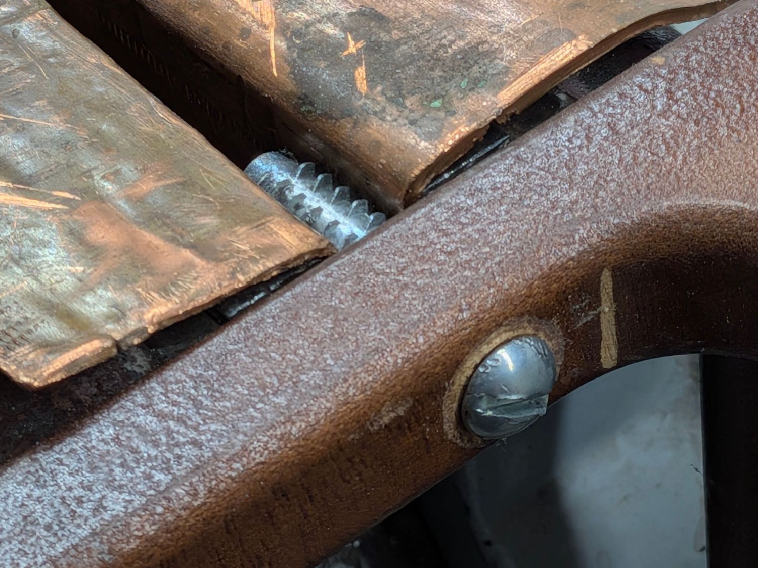 Clothes rack screws - threaded insert in vise