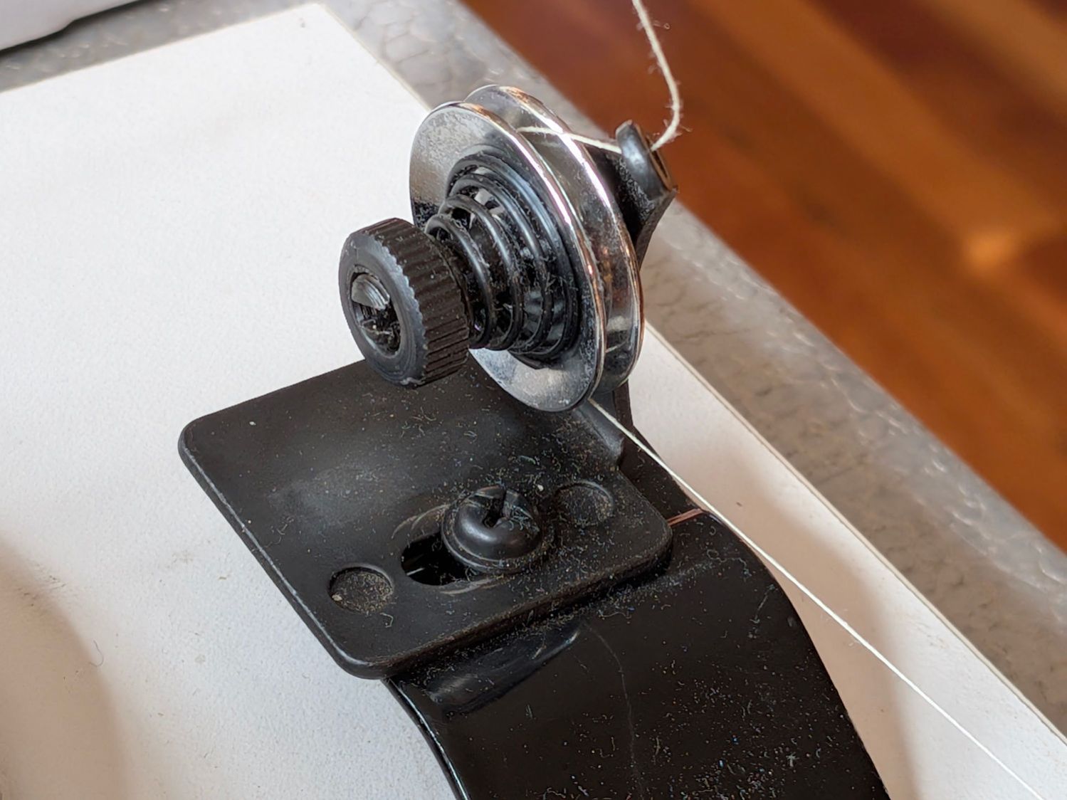 HQ Sixteen bobbin winder - tension disk overview