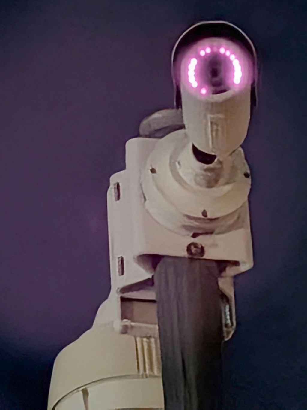 Walkway Over the Hudson: Camera&nbsp;LEDs