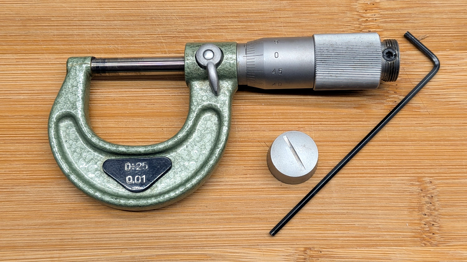 Metric micrometer - overview