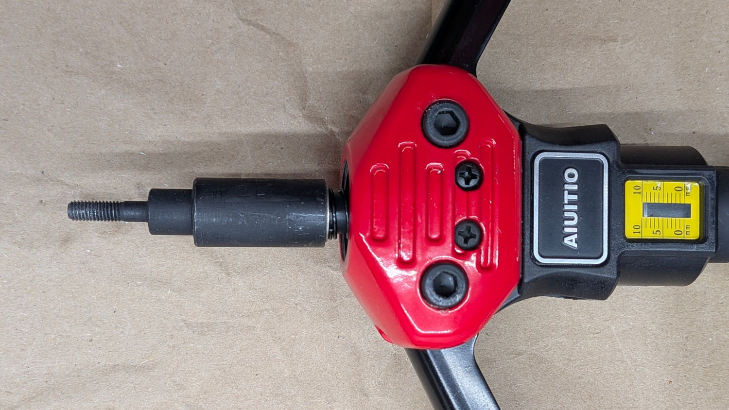 Rivnut Tool - mandrel installed - detail