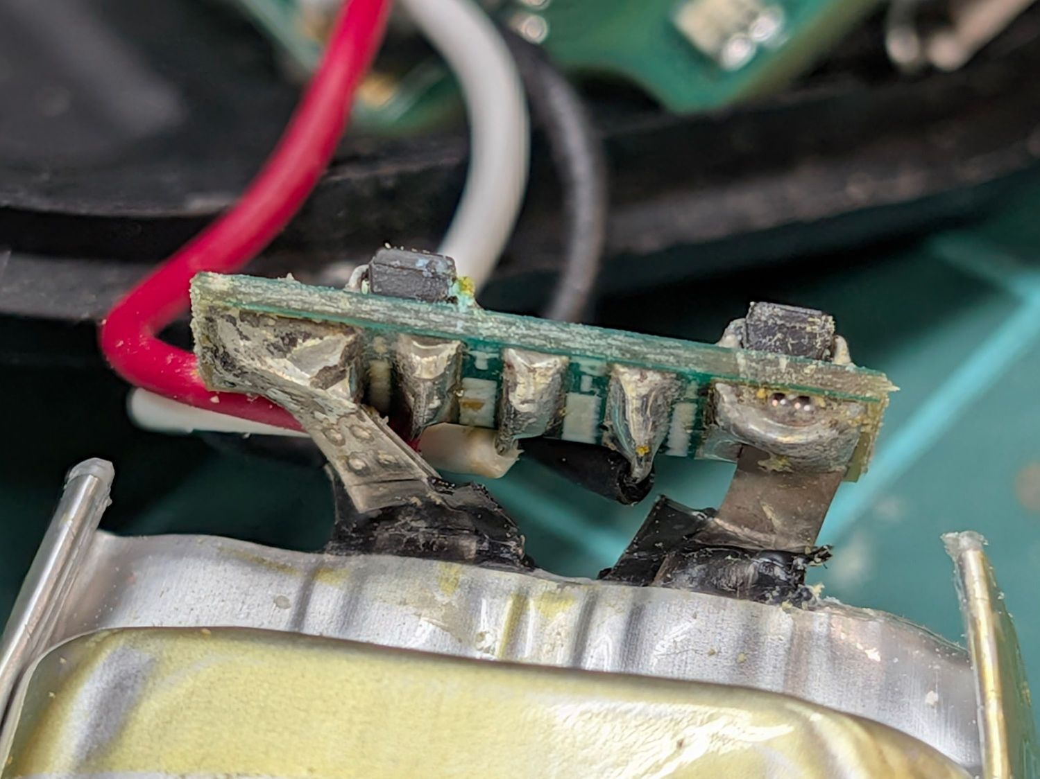 Nuheara IQBudsMax2 charging case - BMS solder joints