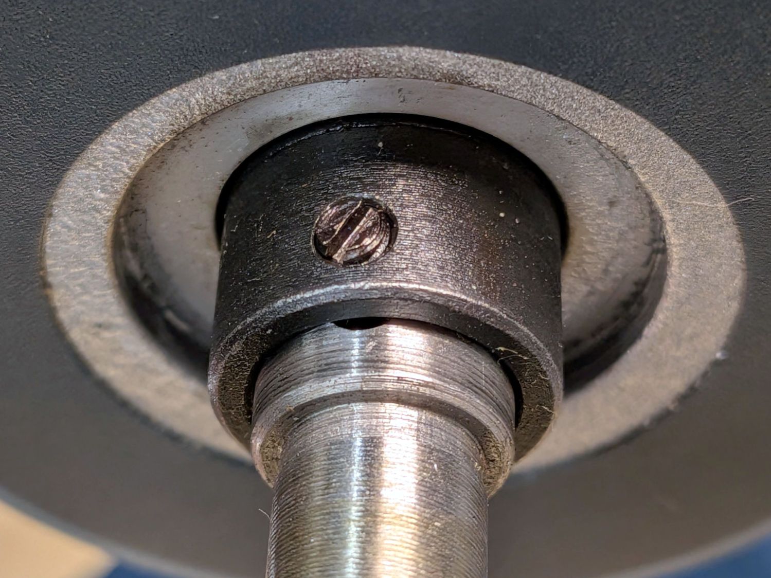 Mini-lathe - DRO slotted setscrew