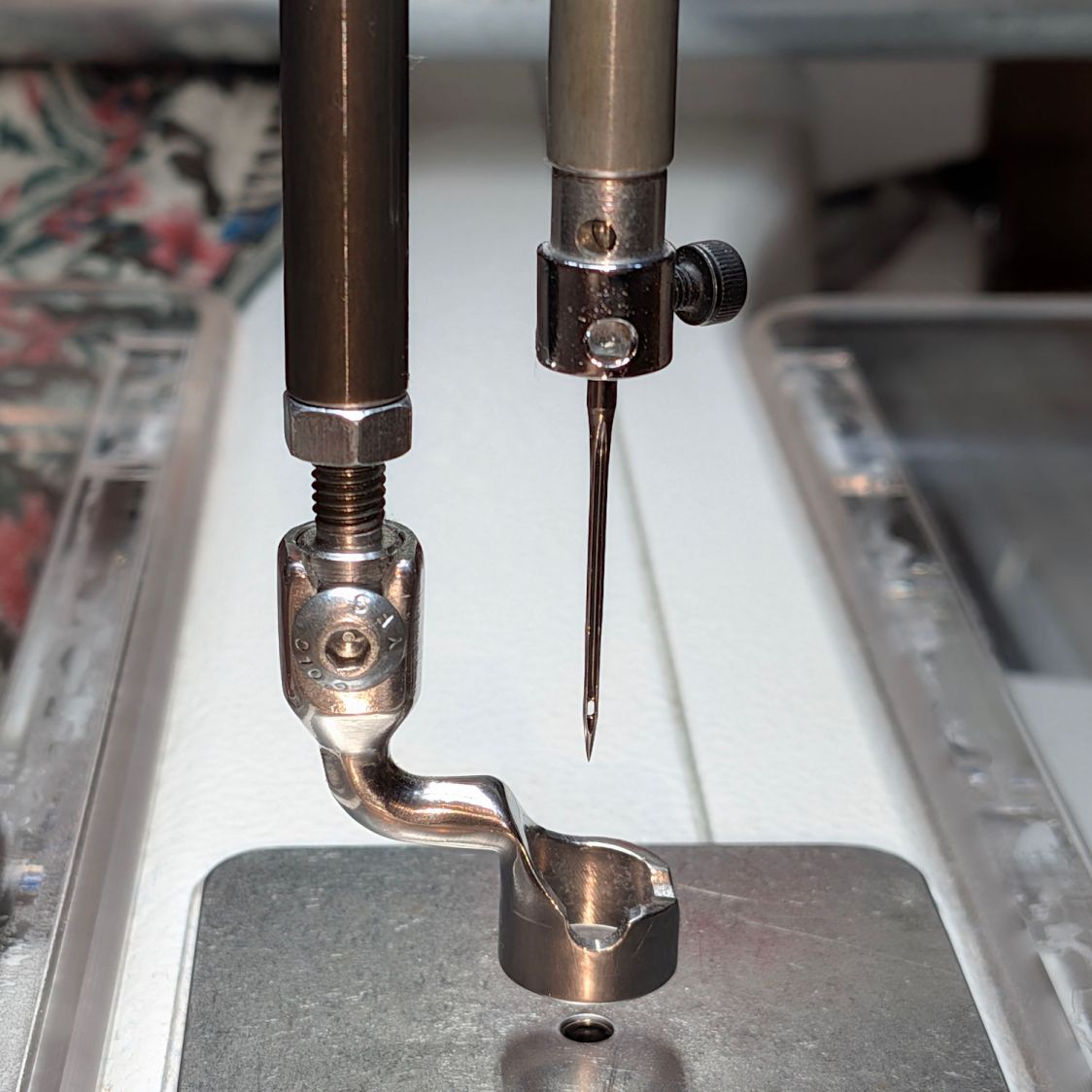 HQ Sixteen - needle bar reoriented - 2
