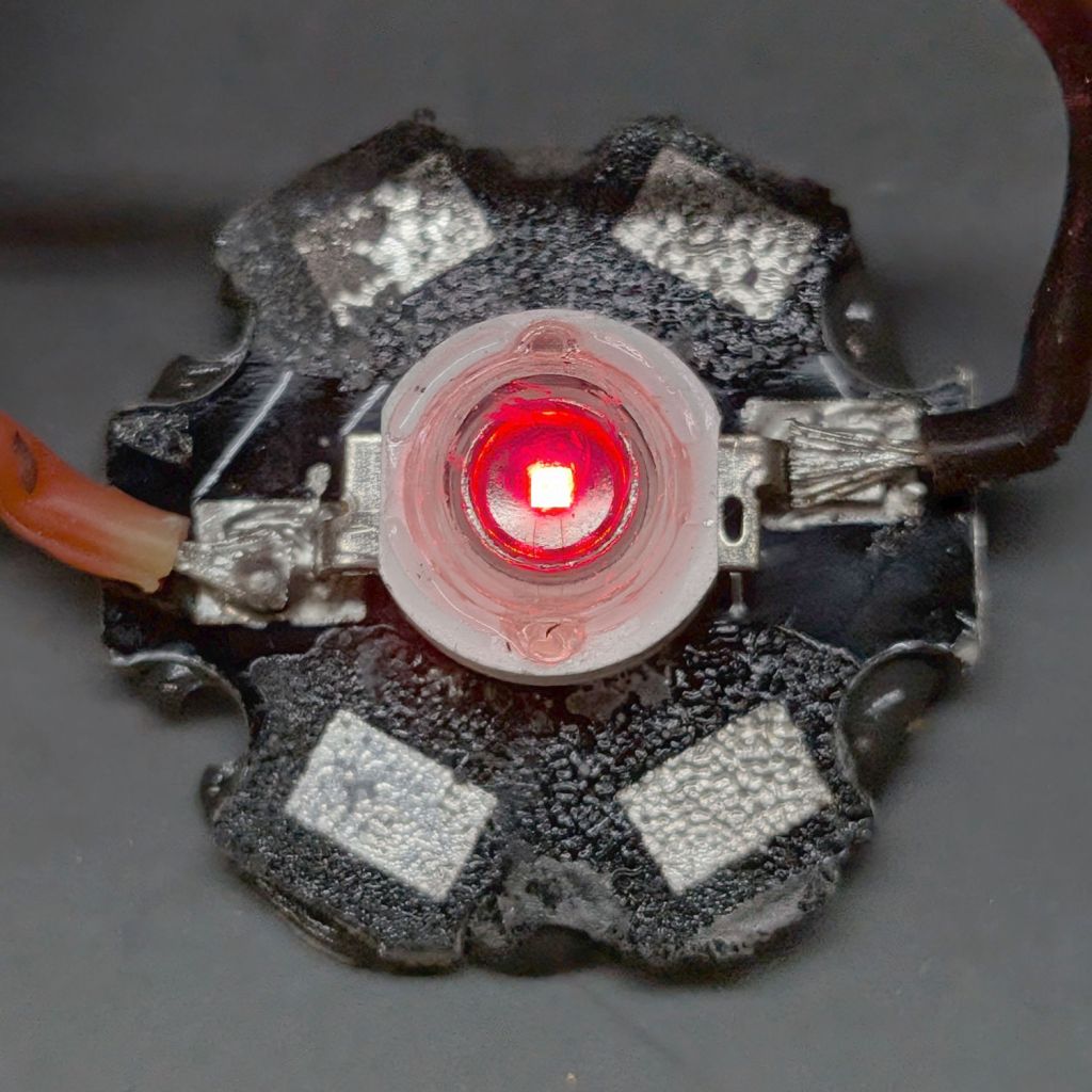 One-Watt LED Autopsy: No Trouble&nbsp;Found